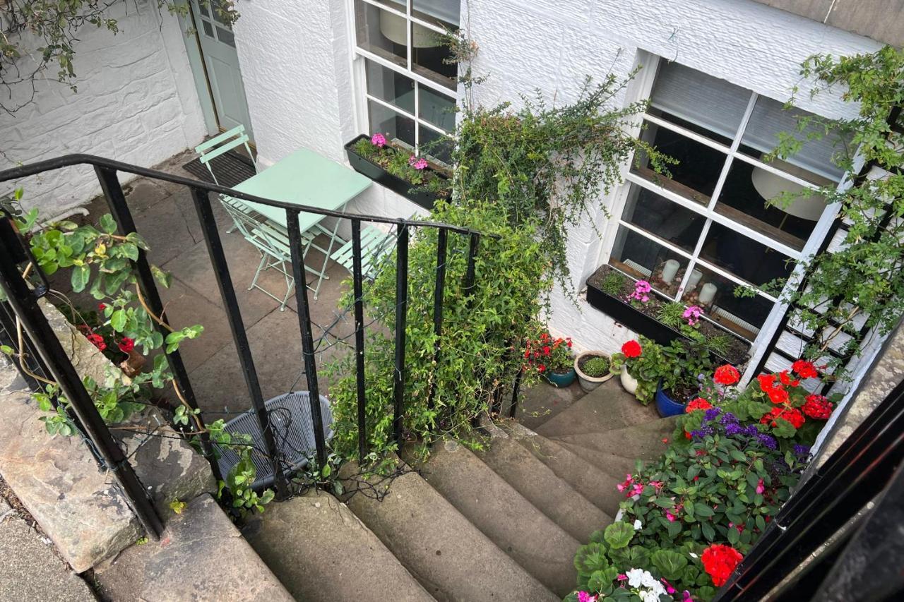 Guestready - Chic Flat In The Heart Of Edinburgh Apartman Kültér fotó